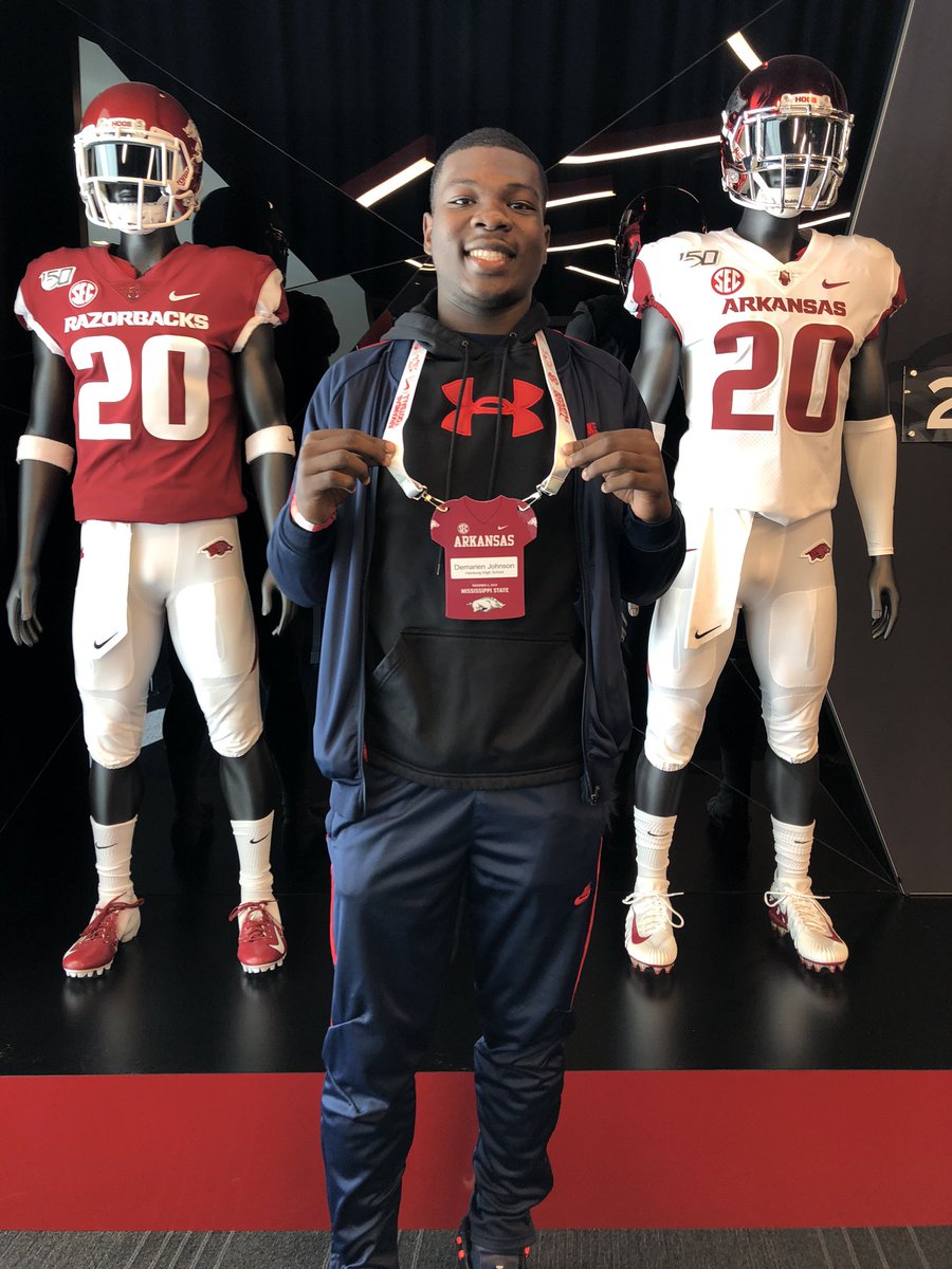 _iamdjayy12's tweet photo. Unofficial Visit at The University Of Arkansas is GREAT!!🐗 Also a Camp Champion from last summer. https://t.co/W5CJFt0UIU