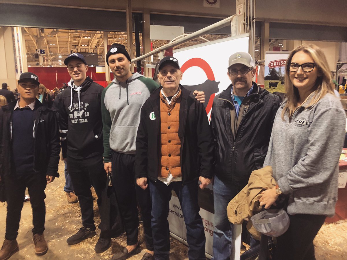 We are happy to support our local Grey county community at the Royal Fair! The Artisan Farms family is here!