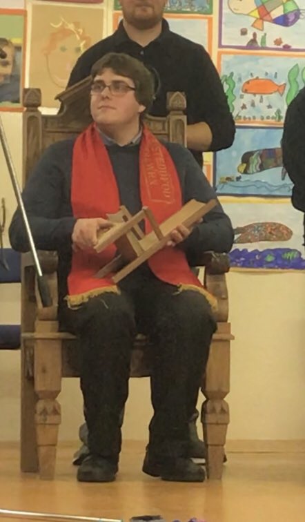 Bardd Cadeiriol Eisteddfod Talwrn Ynys Môn heno yw Carwyn Siddall. Llongyfarchiadau Mawr! <a href="/EglwysiLlanRhos/">Eglwysi Cylch Llan</a> <a href="/AnnibynwyrCymru/">Undeb yr Annibynwyr</a> <a href="/steddfota16/">CymdeithasSteddfodau</a>