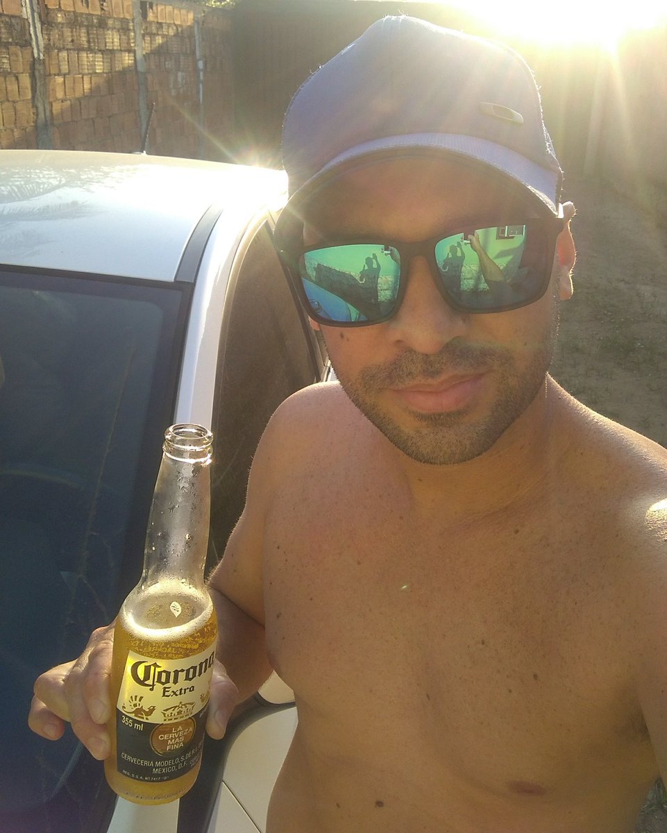 Aleksandro2017's tweet photo. Segue Sábado sem minimi 😎 https://t.co/IGVpxvDnQL