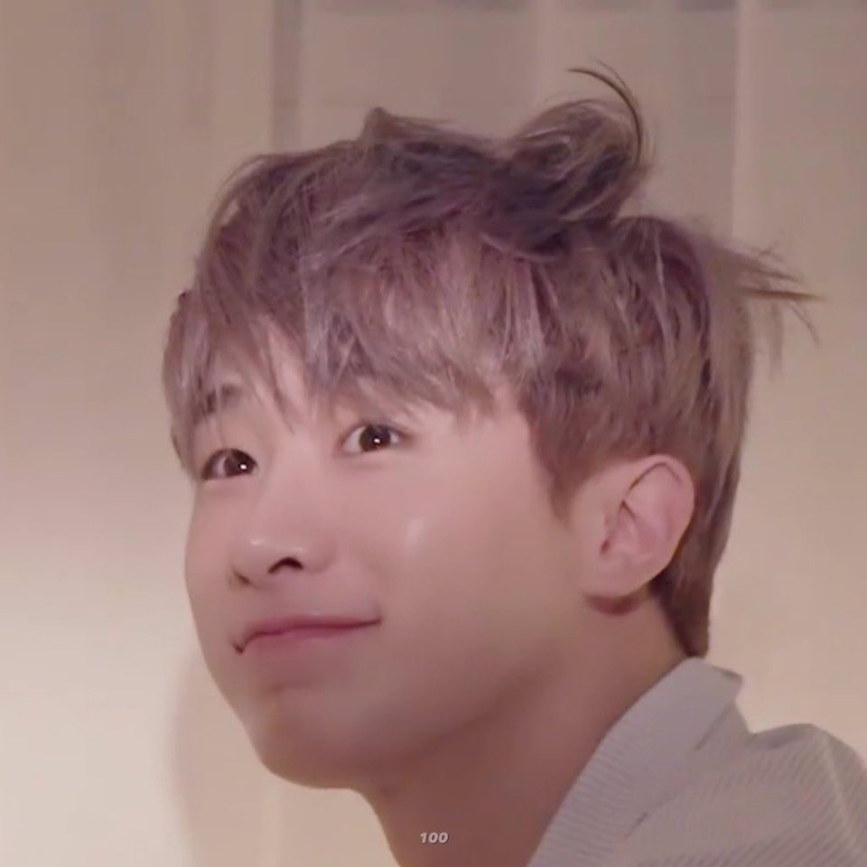 sevimxmb's tweet image. I pity those knetz who think we’re crazy for still supporting you. They’ve never experienced a love like ours, they’ve never been loved by someone like the way you love us. They’ll never know how we feel and for that I pity them.
#StarshipFightForWonho 
#돌아보면_항상_여기_있을게