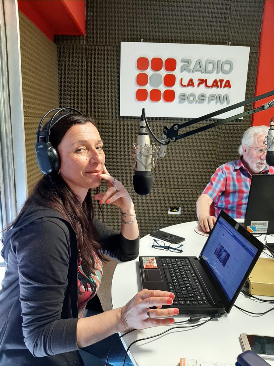 DelErgastula's tweet photo. ... Y nos subimos al tren!
OTRO GRAN PROGRAMA.

@LaPlataRadio https://t.co/ilVPy44oMs