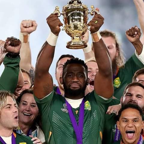 Fikile1's tweet photo. Thank you boys#Bokke #RWC2019 #SpringboksForGlory #RugbyWorldCupfinal #RWC2019final https://t.co/eipErgW519