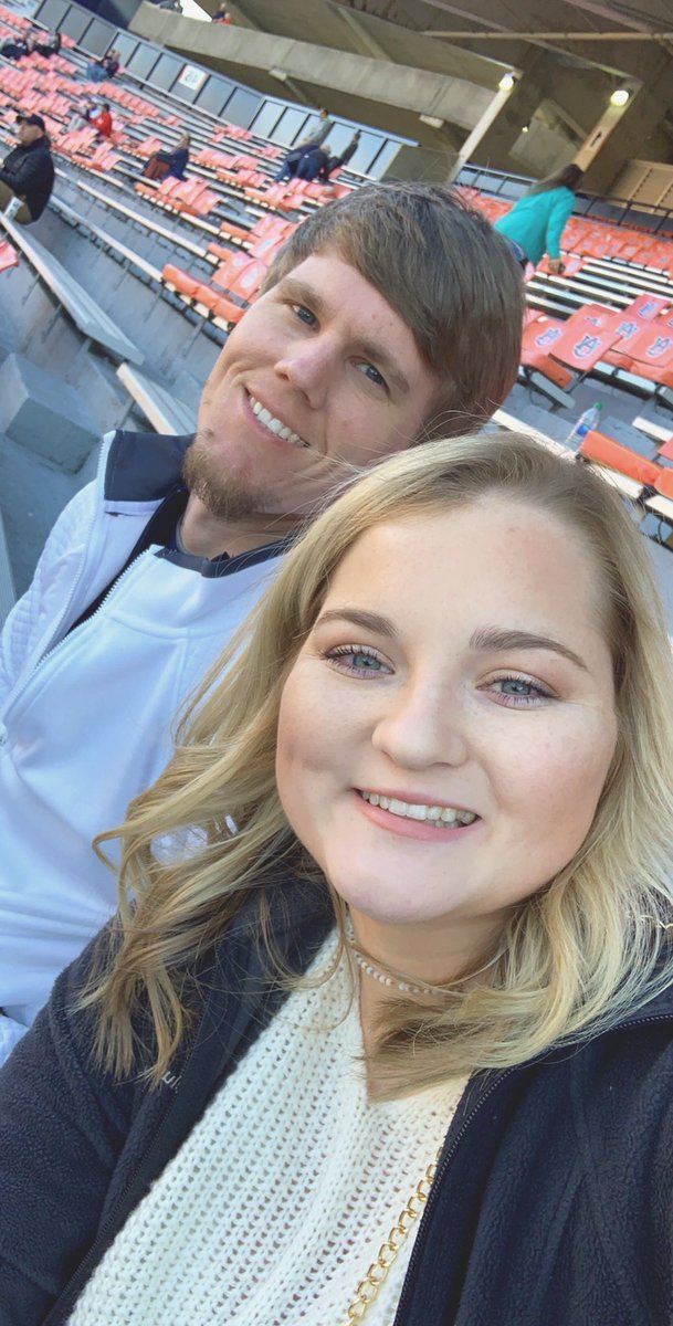 madyace's tweet image. Celebrating his 25th in Auburn! #WarEagle #BeatOleMiss