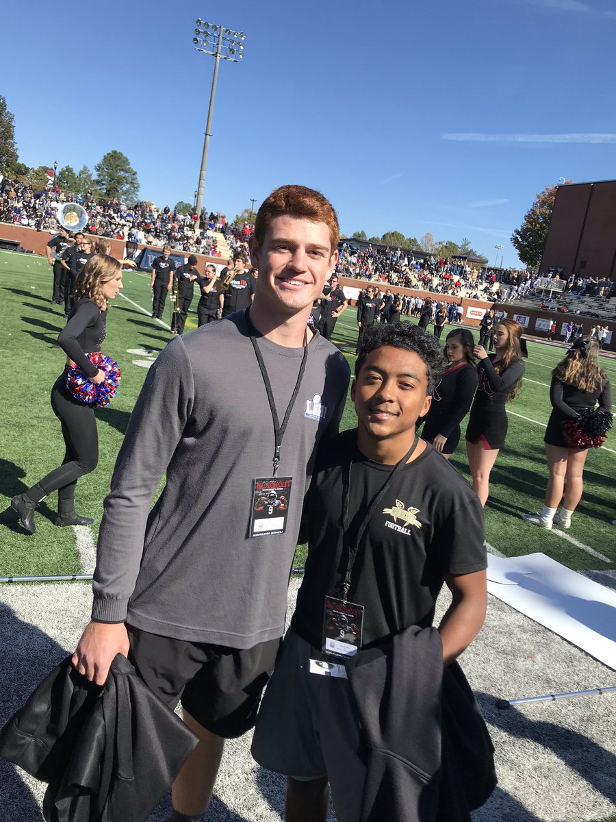 BraxtonCox9's tweet photo. Had a great time at Lenoir-Rhyne University! Great game. Thanks for having us @LRBearsFootball @CoachFosterLR https://t.co/phUa6GUbKR