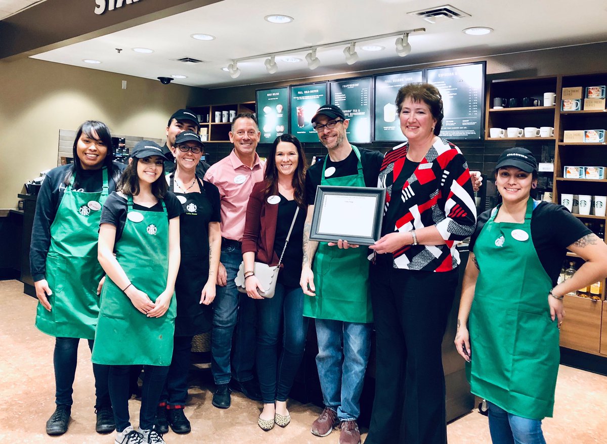 Starbucks leader of the quarter for G390!!!! Amazing job Toby and the whole Sante Fe Team!!!! #g390foodstrong <a href="/NikkiJo11/">Nikki Jo</a> <a href="/probst_amy/">Amy Probst</a> <a href="/justinadamburns/">Justin Burns</a>