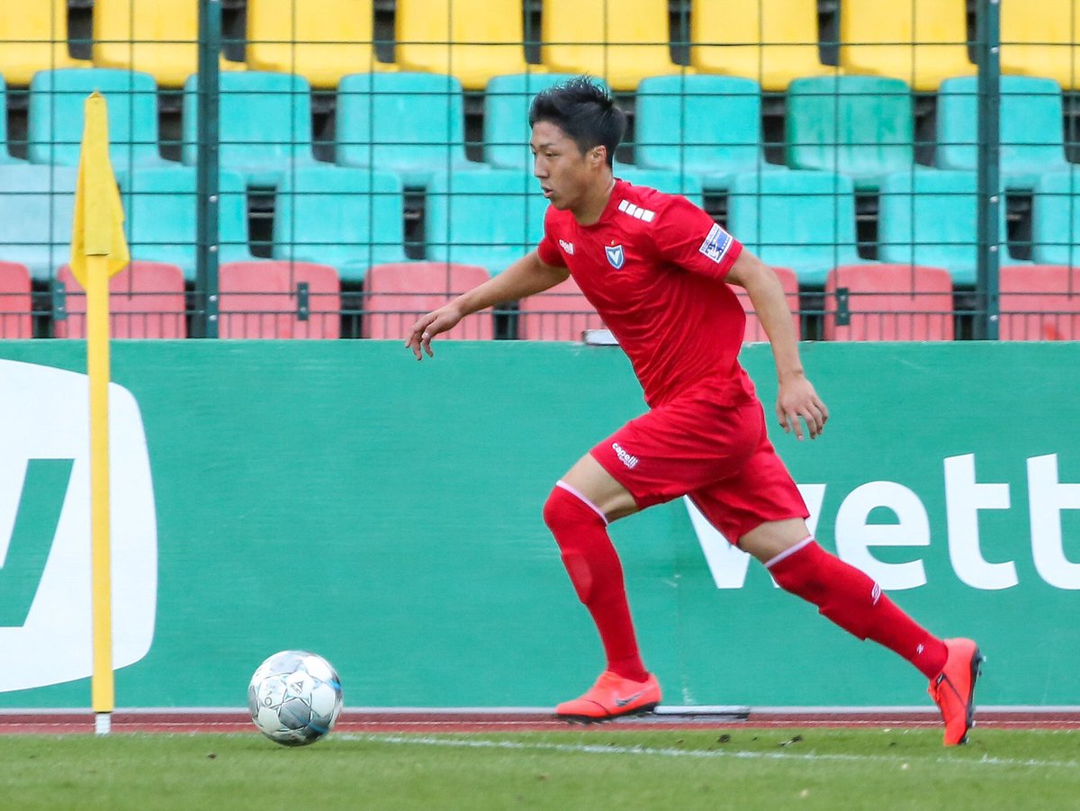 8116S's tweet photo. I am back #regionalliga #regionalliganordost #ドイツ4部 #viktoriaberlin #sy27 #nummer27 #背番号27 #himmelblau @viktoriaberlin
#nikefootball #nike
#fußball #fussball #soccer #サッカー
#海外留学 #海外挑戦 #ドイツ留学 #海外 #ドイツ #挑戦 #留学 @world_football_connection_ https://t.co/0IK7tMwbpZ