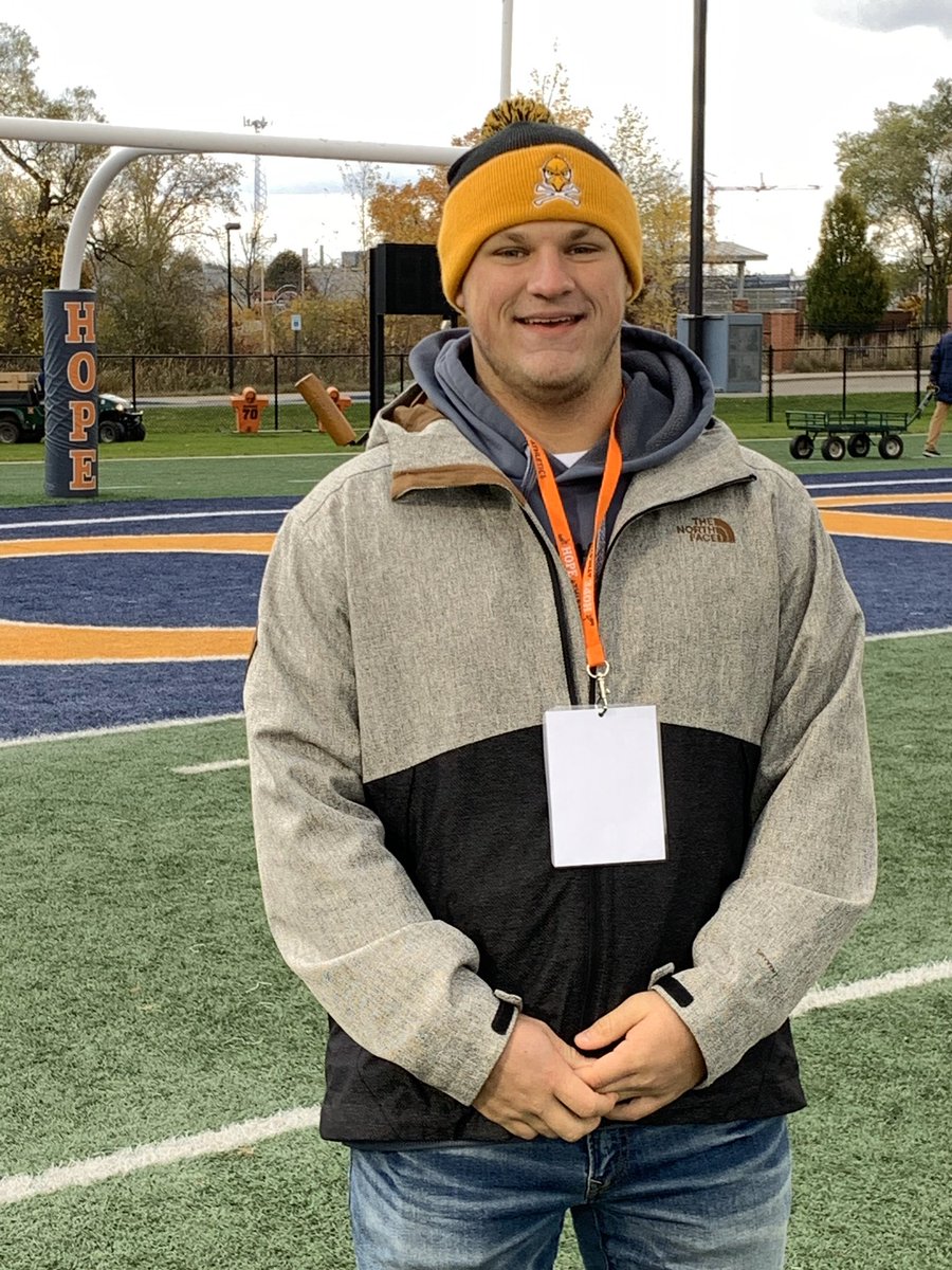 PostmaJay's tweet image. Thank you @PStuursm @coachmricketts and @HopeCollegeFB for having me out today! Can’t wait to be back! Hope is definitely special! #bestrongbetrue