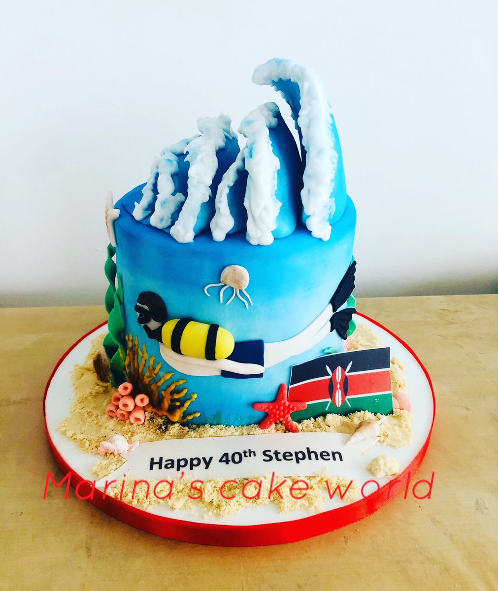 #40thbirthday celebration in #Kenya #diving in the #bigbluesea and a cake to remind the lovely #experience. I wish I was there too...! 

#scubadiving #divingcake #scubadiver #scubadivercake #sea #kenyascubadivers #kenyadiving #marinascakeworld #canarywharf #isleofdogs #greeksinuk