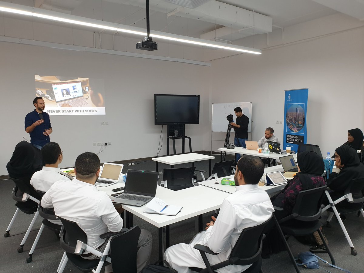 Amazing start of the week here at @AstroLabsME #Riyadh with the coach <a href="/ItsDirkL/">Dirk Lehmann</a> taking the #startups in the #ForwardKSA accelerator program through a practical journey on how to nail their pitches.