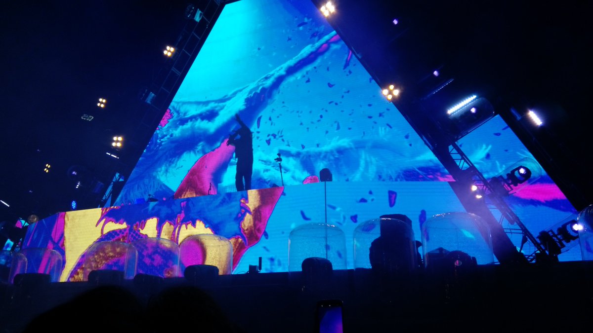 ELNANOMUNDO's tweet photo. @BeyondWlandBOG @vinivicimusic @SlanderOfficial @KSHMRmusic @JonasBlue #BeyondWlandBOG | El @djsnake cerró la primera edición del @BeyondWlandBOG con el remix official de #LocoContigo que tendrá a @Ozuna_Pr , y luego cerró con #ElPreso, el clásico salsero del maestro @Fruko_oficial ¡Simplemente sensacional! 😍🇨🇴🎶🔥❤️ https://t.co/uW1SYYuFZH