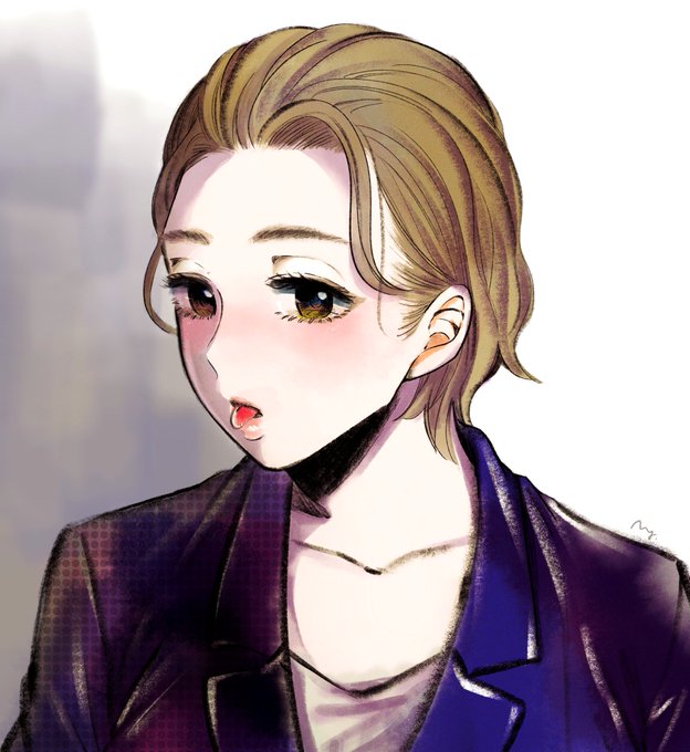 スーツ?ジャケット?でオールバックのおねえさん 