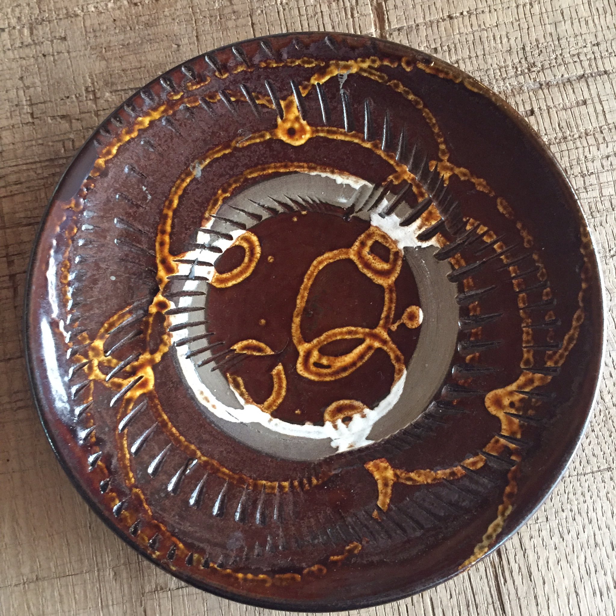 Craft山鳥 Shimizu Mayumi No Twitter 小鹿田焼坂本浩二窯 拓磨さん作陶 のうつわをお預かりしました 縁の欠損を錆漆で埋めて漆塗り仕上げをしています 漆の色は弁柄漆をやや渋目の色調になるように調合しました 小鹿田焼 坂本浩二窯 坂本拓磨 T Co Craft山鳥 Shimizu Mayumi No Twitter 小鹿田焼坂本浩二窯 拓磨さん作陶 のうつわをお預かりしました 縁の欠損を錆漆で埋めて漆塗り仕上げをしています 漆の色は弁柄漆をやや渋目の色調になるように調合しました 小鹿田焼 坂本浩二窯 坂本拓磨 T Co