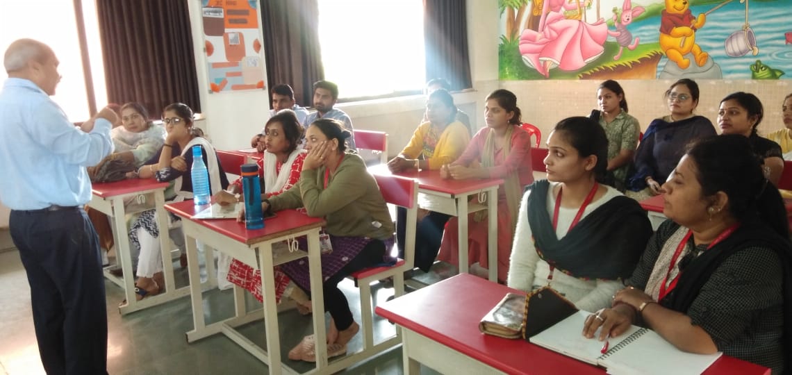 Shri Rawatpura Sarkar International School tweet media