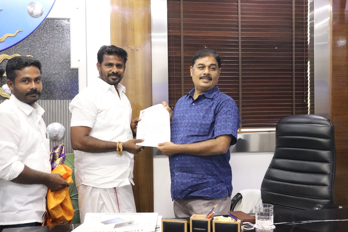 PRSureshijk's tweet photo. இந்திய ஜனநாயக கட்சியின் மாநில இளைஞரணி துணை செயலாளராக என்னை நியமனம் செய்த மாண்புமிகு உத்தமதலைவர்  டாக்டர் பாரிவேந்தர் MP அவர்களுக்கும்  மற்றும் மாண்பமை டாக்டர் இளையவேந்தர் அவர்கள் மற்றும் பொதுச்செயலாளர் பேராசிரியர் தளபதியார் அவர்களுக்கும், https://t.co/nF5u3GHnGg