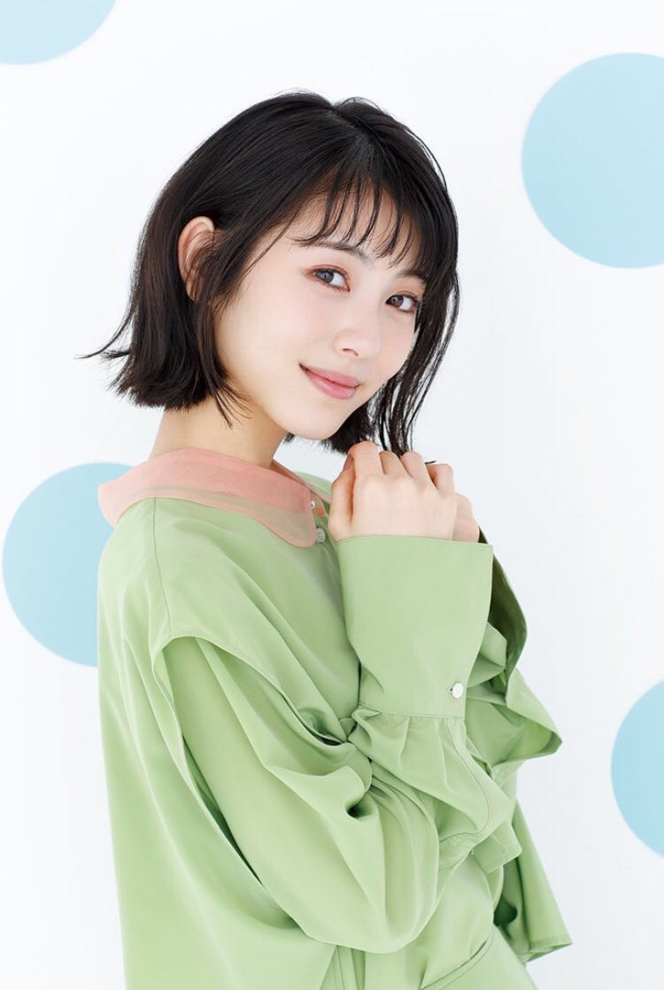 浜辺美波さんのフォトエッセー 気ままに美波 反応まとめ Togetter