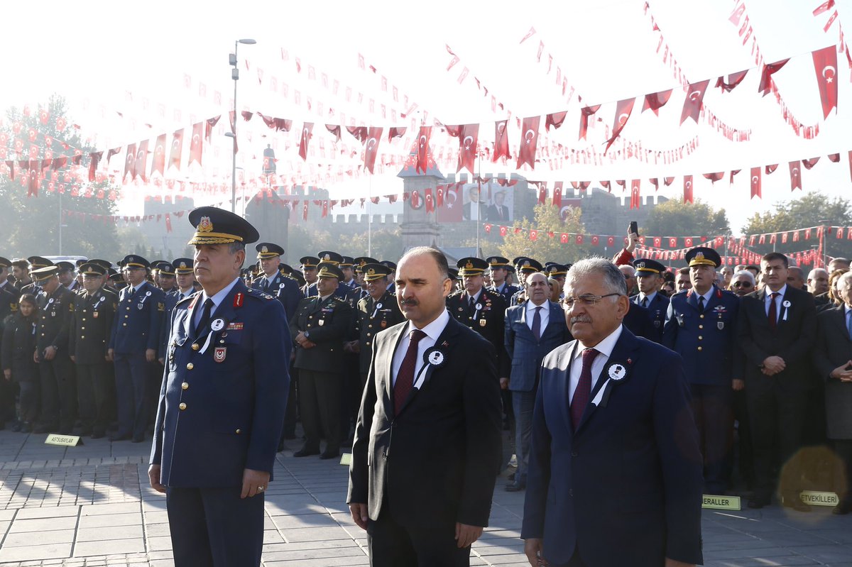 Memduh Büyükkılıç