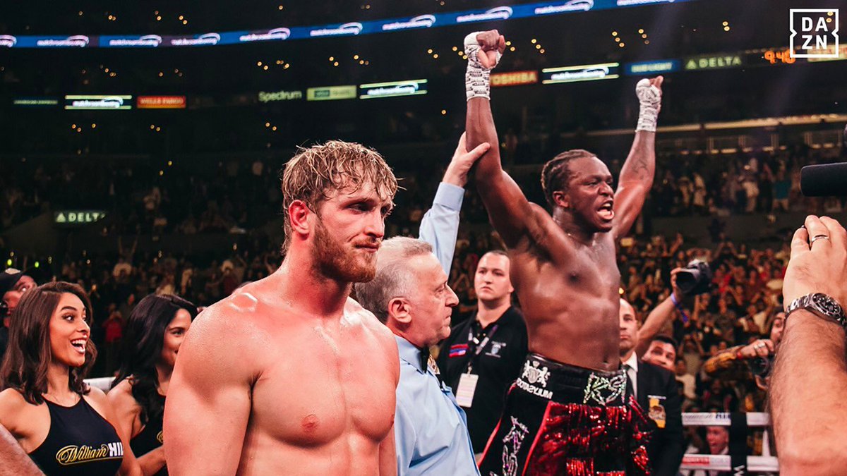 Real_Royal_Lion's tweet photo. Logan: first round decapitation

Six Rounds Later: https://t.co/Y8366UzpY3