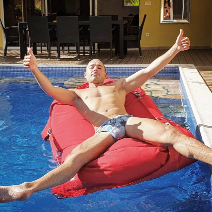 In love with Tahiti! 😉 @danikamorireal  #SundayMotivation #SundayMorning #SundayFunday https://t.co/<a class="tags" href="/tag/danikamorireal">@danikamorireal</a><a href="/tag/sundaymotivation"class="tags">#SundayMotivation</a><a href="/tag/sundayfunday"class="tags"><span>#sundayfunday</span></a><a href="/tag/sundaymorning"class="tags"><span>#sundaymorning</span></a>