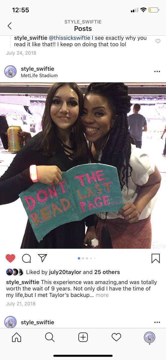 Style_swiftiee's tweet image. 👏🏻THIS ALBUM👏🏻 2 years ago today, my favorite Taylor swift album came out. It’s not only my favorite album because of the music. It’s also because of the memories I made during this era💕#2yearsofrep #reputation #tsrep #taylorswift