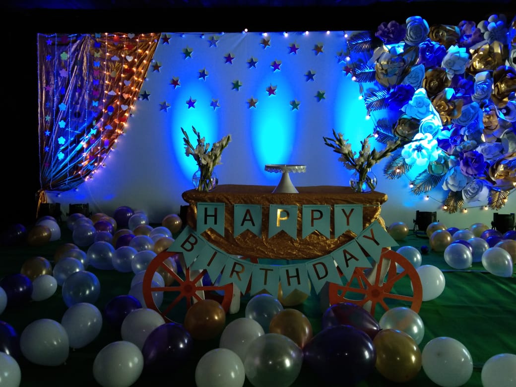 eventika_events's tweet photo. Wish You Very Happy Birthday #TEJANSHI and #NIDHISH
Event organised bY eventika.
#Vajra's Jasmine county
Financial district,
Gachibowli hyderabad
#birthdaycelebration #birthday #birthdayparty
#birthdaycake #celebration #happybirthday 
 #Birthdaydecor #partyplanner #eventika https://t.co/qTf7sQOb6f