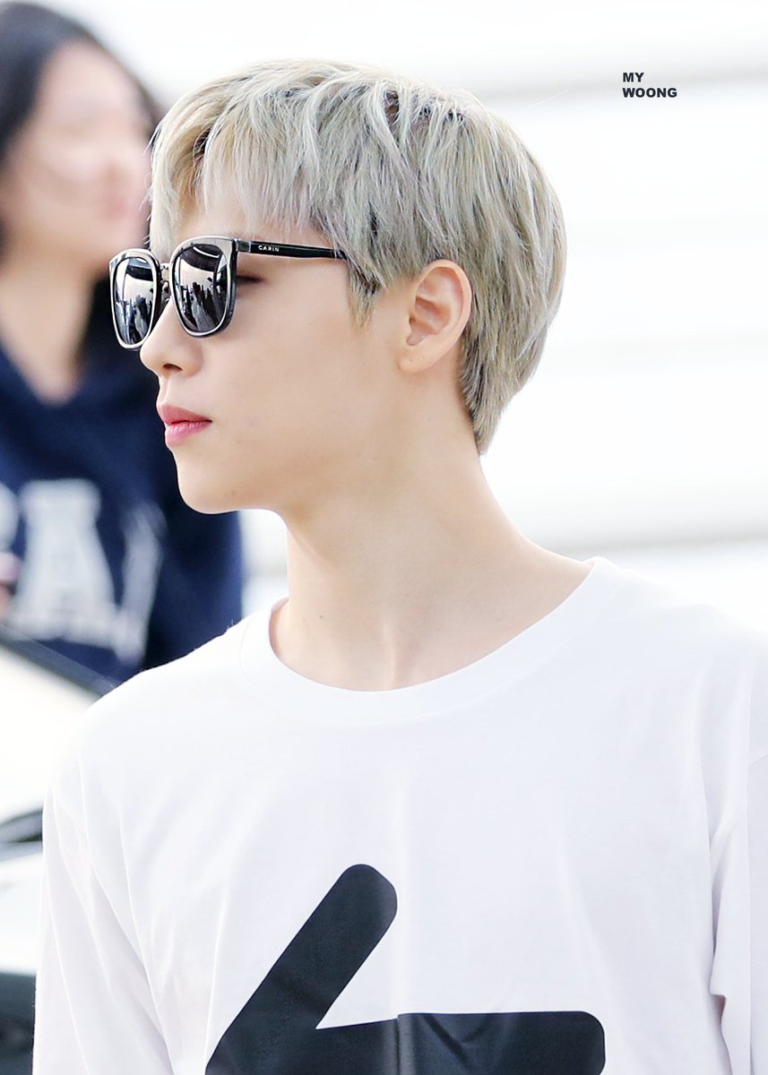 MYWOONG971015's tweet photo. 191102 출국 
 #전웅 #웅 #JEONWOONG #AB6IX https://t.co/GmTiwZcXTc