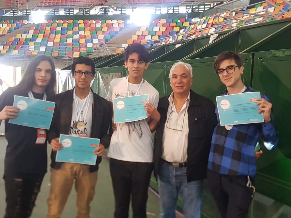 JoseAngelJaime's tweet photo. 👏👏👏👏 FELICITACIONES a la Técnica 4 por la excelente iniciativa e interesante proyecto!!!!! También extender las felicitaciones a la técnica 1 y a la técnica 2 por su participación en las olimpiadas nacionales!!!!!
SON UN ORGULLO PARA NUESTRO MUNICIPIO 
@eduvinales https://t.co/j4vonhgmPV