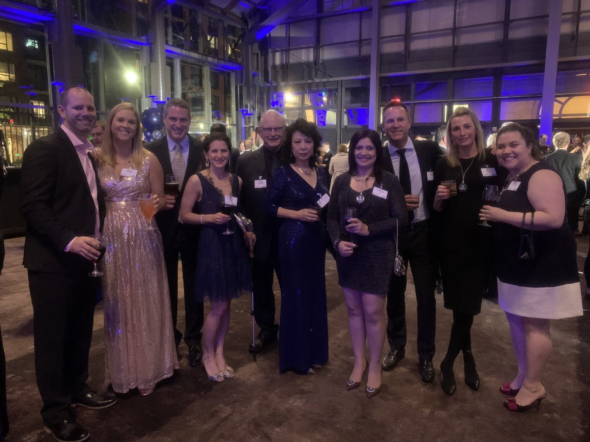 1DebaratiSen's tweet photo. Supporting my favorite cause @JeremiahProgram #Bullfrogbash @3M #Abrasives is proud to be a supporter of single mothers and their children! #lifewith3M https://t.co/5MTv6RggIC