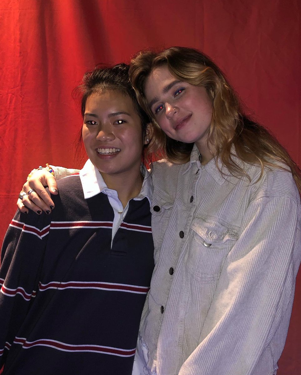 jamie_lim22's tweet photo. met the g.o.m.d. last night #immunitytour @clairo https://t.co/8VoyyFArCc