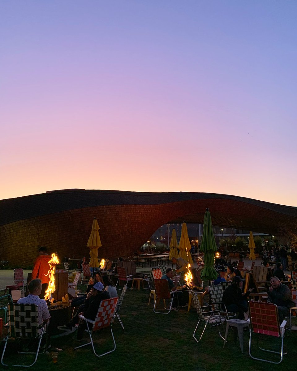 Sunsets at our place never disappoint 🌆💫