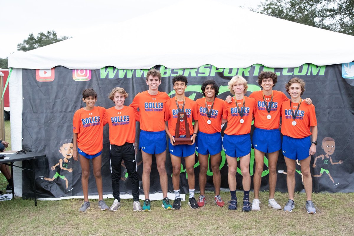 5th region championship in a row for the <a href="/BollesXc/">BollesBoysXC</a> boys. 1-2-3 finish, 6 in the top 12, 7 in the top 16. On to the state meet. #BBTE