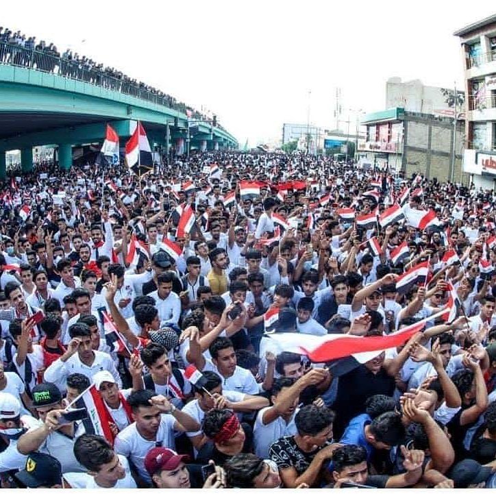 العمارة 
تمتفض بوجه الفاسدين من حكموا البلاد 
طيلة ١٦ سنة  
وتعلن العصيان والاضراب عن الدوام 
حتى تحقيق المطالب 
لؤي اللامي