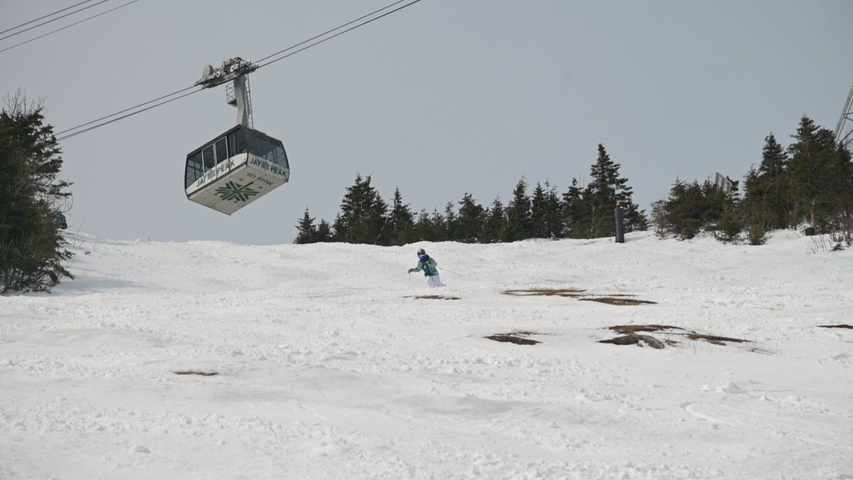 AlbaAdventureNY's tweet photo. There is one thing we can say, that we are stoked we got our kids skiing young. Here is our 10 year old daughter Nevada about ripping up CanAm at @jaypeakresort April 2019.  Her first time skiing it, she was 4 years of age. #skifamily #ski #family #skiers #RaisedJay #skiers #fun https://t.co/54XhLVeD9P