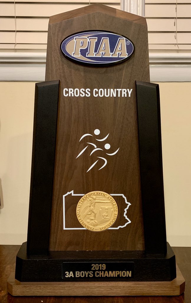 WhippetsXC's tweet image. Something Good Just Happened!! Our Whippet Boys won the PIAA State XC Championship!! 
.
When you fall in love with the process and focus on the work the product of your labor shines through when it matters the most. Proud doesn’t even begin to describe it.