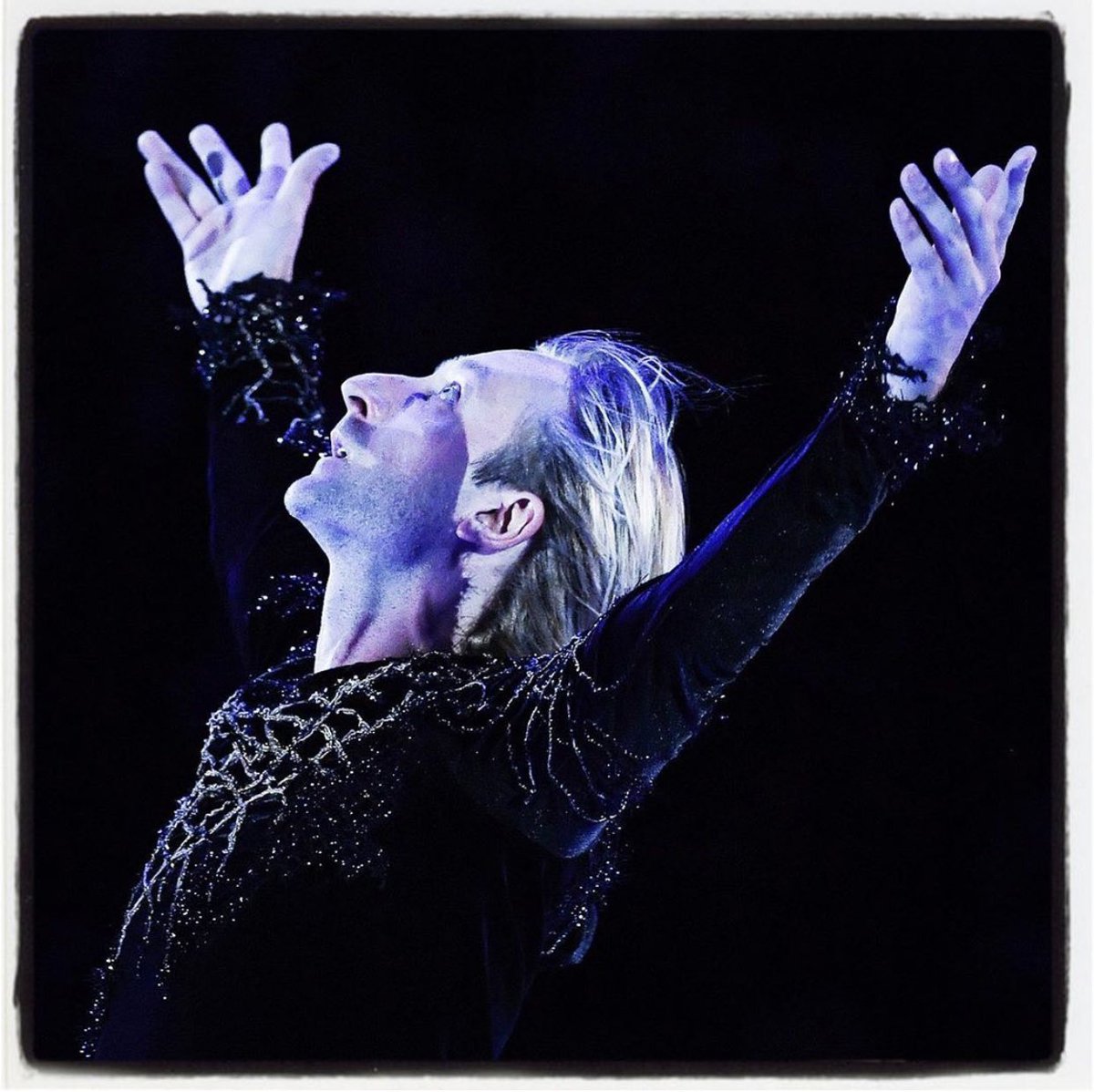 生日🎂快乐！ Happy birthday 🎊🎉 All the best ❤️ <a href="/EvgeniPlushenko/">Evgeni Plushenko</a>
#СДнемРожденияЖеня #HappyBirthdayZhenya