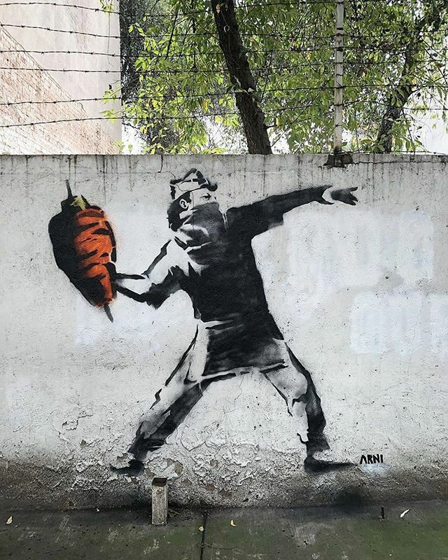 📷 @streetart_chilango
• • •
Mercado Roma

El buen <a href="/albertoarni/">Alberto Arni</a> en la #coloniaroma.
.
.
.
.
#banditachilanga #cdmx #mexicocityofficial #streetartchilango #streetartmexico #LaRomaMx #laroma #mexico  #streetart #streetartmexico #grafittiart #murales #ur… ift.tt/32fwFpD