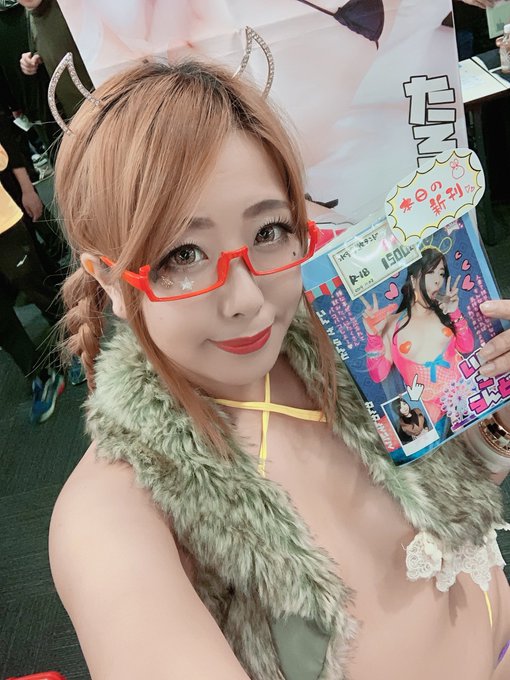 Twitterエロ垢の自撮りエロ画像30