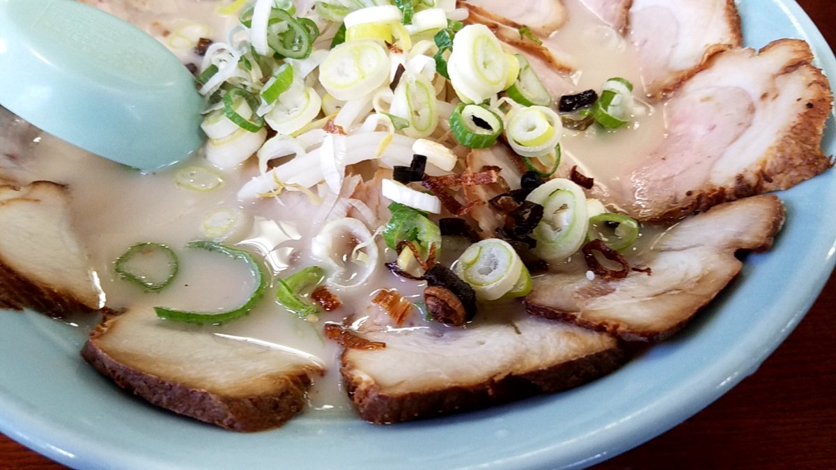 明智秀光 A Twitter 塩尻市の 鹿児島ラーメン さん 鳥唐揚げは客の大半がオーダーするほど有名 店の看板メニュー 鹿児島ラーメン のチャーシュー麺をオーダー あっさりしたスープなのにコクがある コスパは見ての通りです 笑 ラーメン ランチ 松本市 塩尻 明智秀光 A Twitter 塩尻市の 鹿児島ラーメン さん 鳥唐揚げは客の大半がオーダーするほど有名 店の看板メニュー 鹿児島ラーメン のチャーシュー麺をオーダー あっさりしたスープなのにコクがある コスパは見ての通りです 笑 ラーメン ランチ 松本市 塩尻