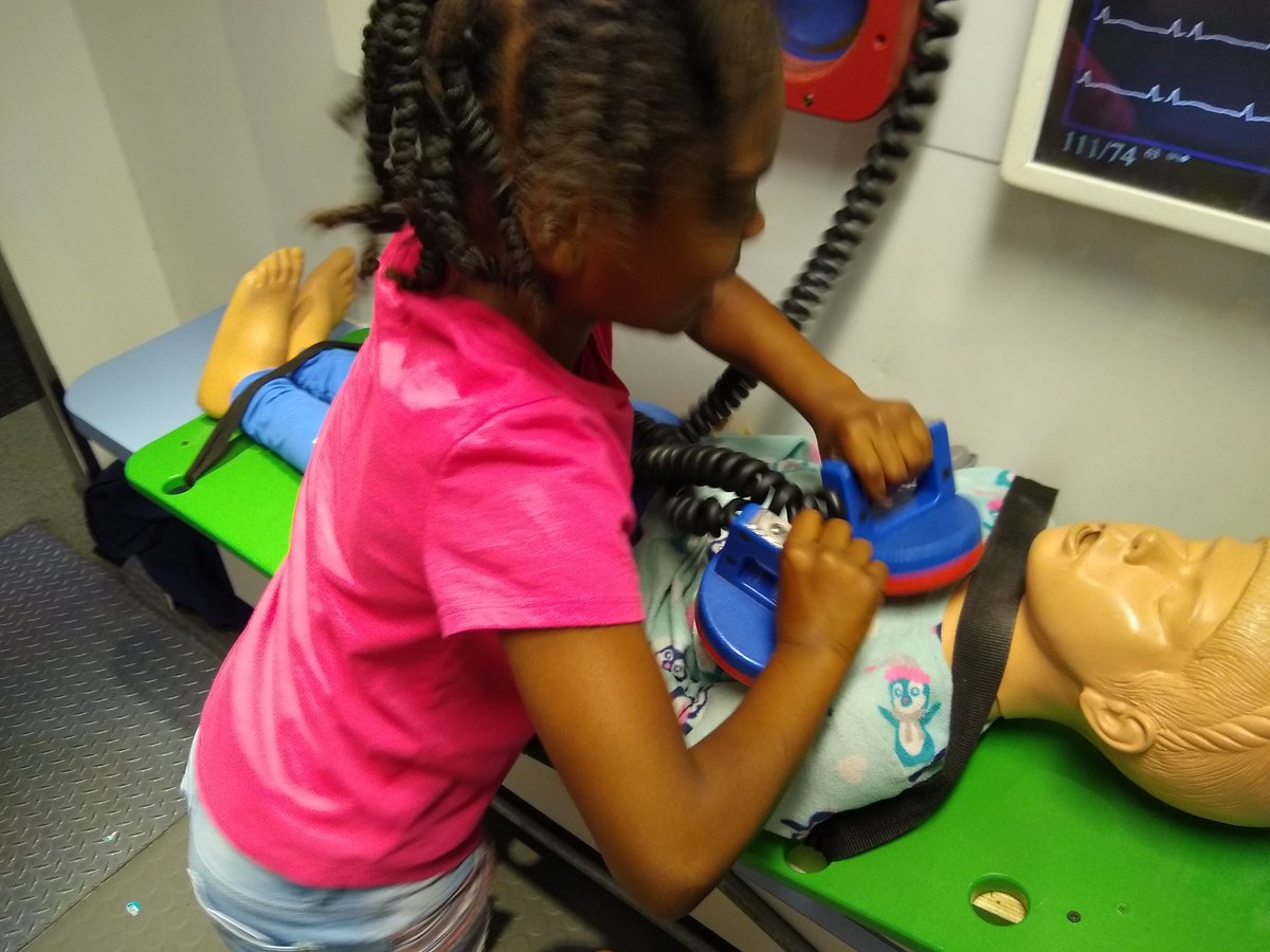 hurttheteacher's tweet image. We had a blast learning and creating at the children&apos;s museum of Houston. #childrensmuseum shout out to the @houstonlibrary for the #flipkits and the tickets. #Houstonlibrary