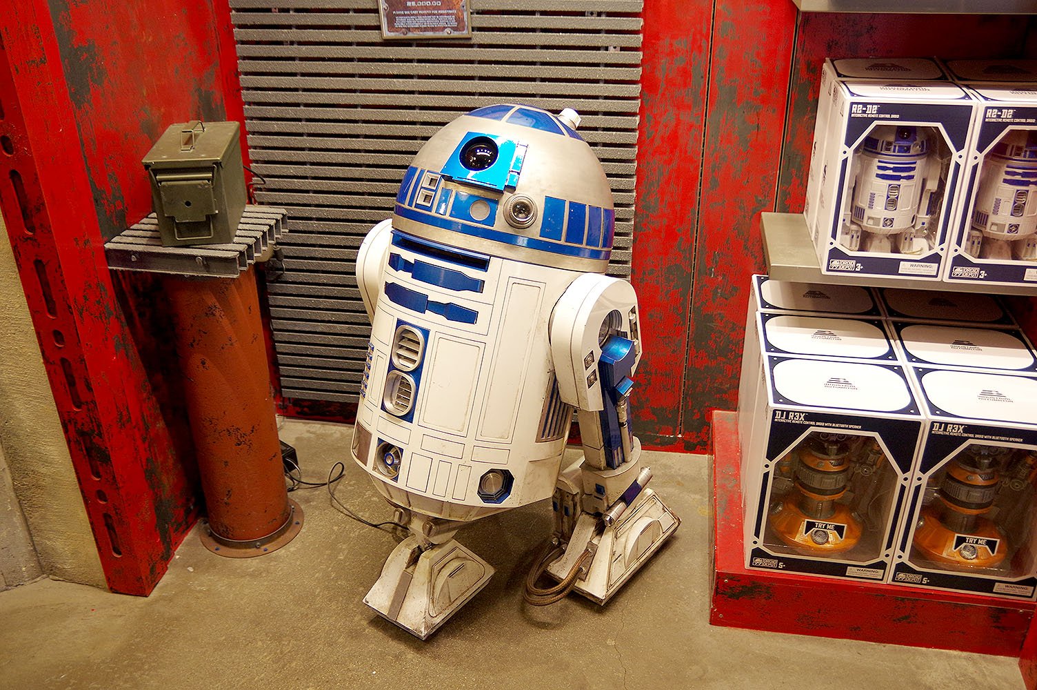Amazon.co.jp: ギャラクシーズエッジ R2-D2 ドロイド Wind-Up