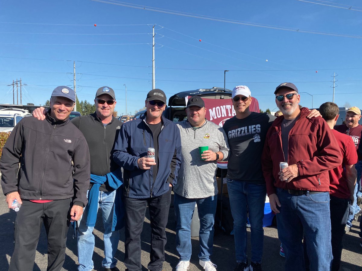 KristaHoge1's tweet image. Great turnout from LHS Card Football families, friends and players to support Nick Ostmo, Tom Laverde &amp;amp; Ben Hoge. #FallisforFootball #GoCards #GoViks #GoGriz!