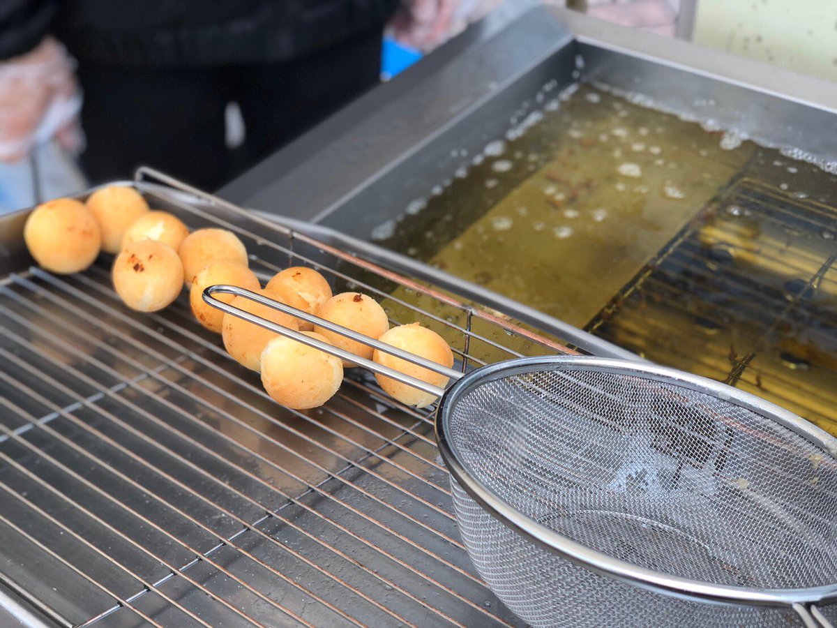 広島大学 大学祭実行委員会 على تويتر チーズボール 残りわずかとなっております まだの方はお早めに 68広大祭