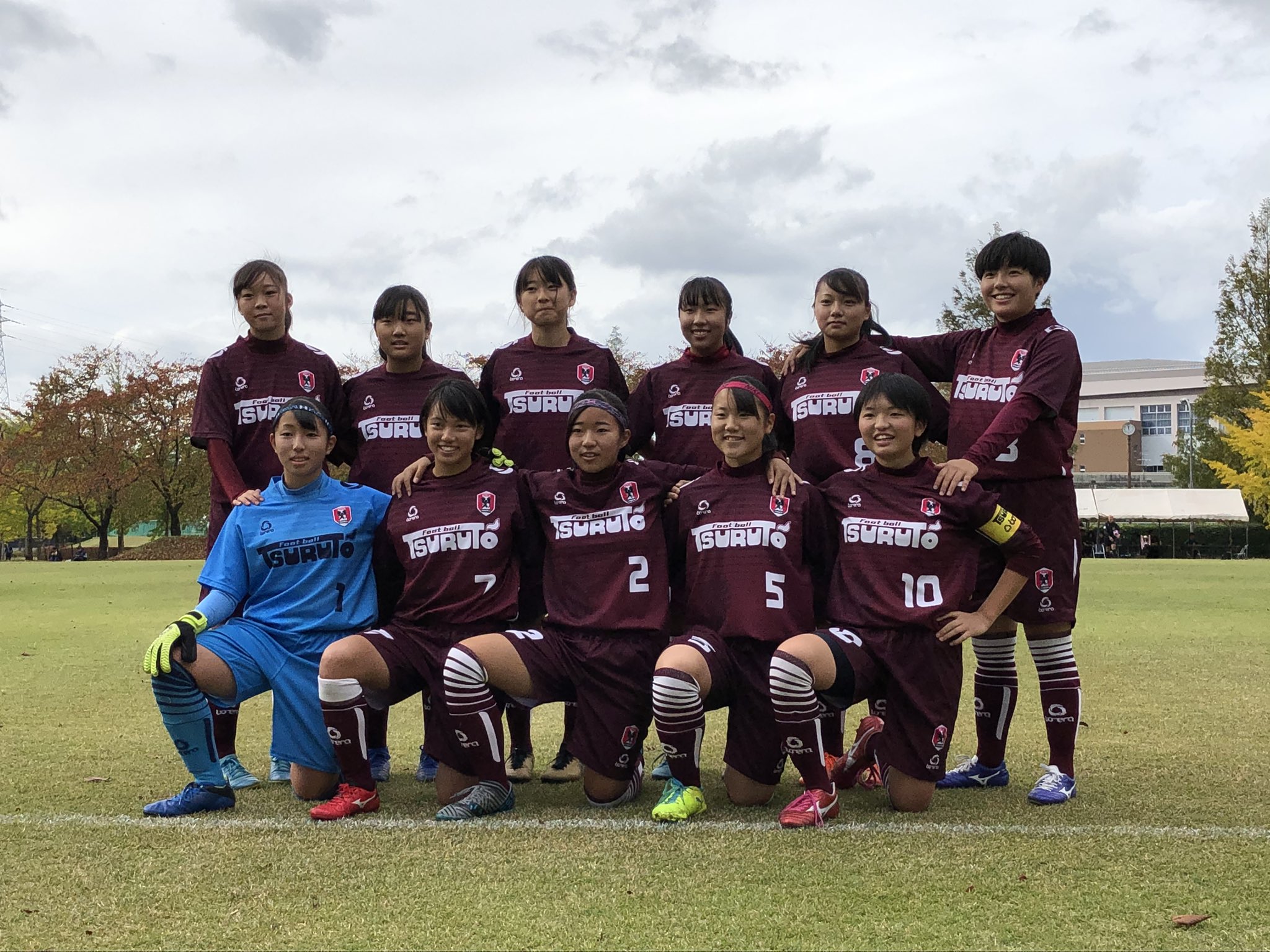 Kaoruuu 鶴岡東女子サッカー部 県新人戦優勝おめでとう ２回戦 鶴岡東 10ー0 米沢中央 準決勝 鶴岡東 2ー0 鶴岡北 決 勝 鶴岡東 6ー0 山形西 次は東北大会 ガンバレー W 鶴東女サ 高校女子サッカー 高校女子 サッカー新人戦