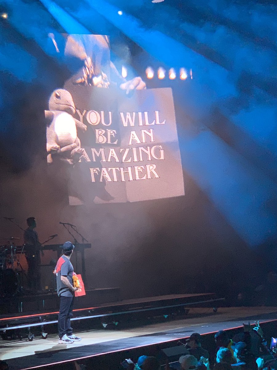 yoBeckz's tweet image. “You will be an amazing father” SO CUTE @Logic301