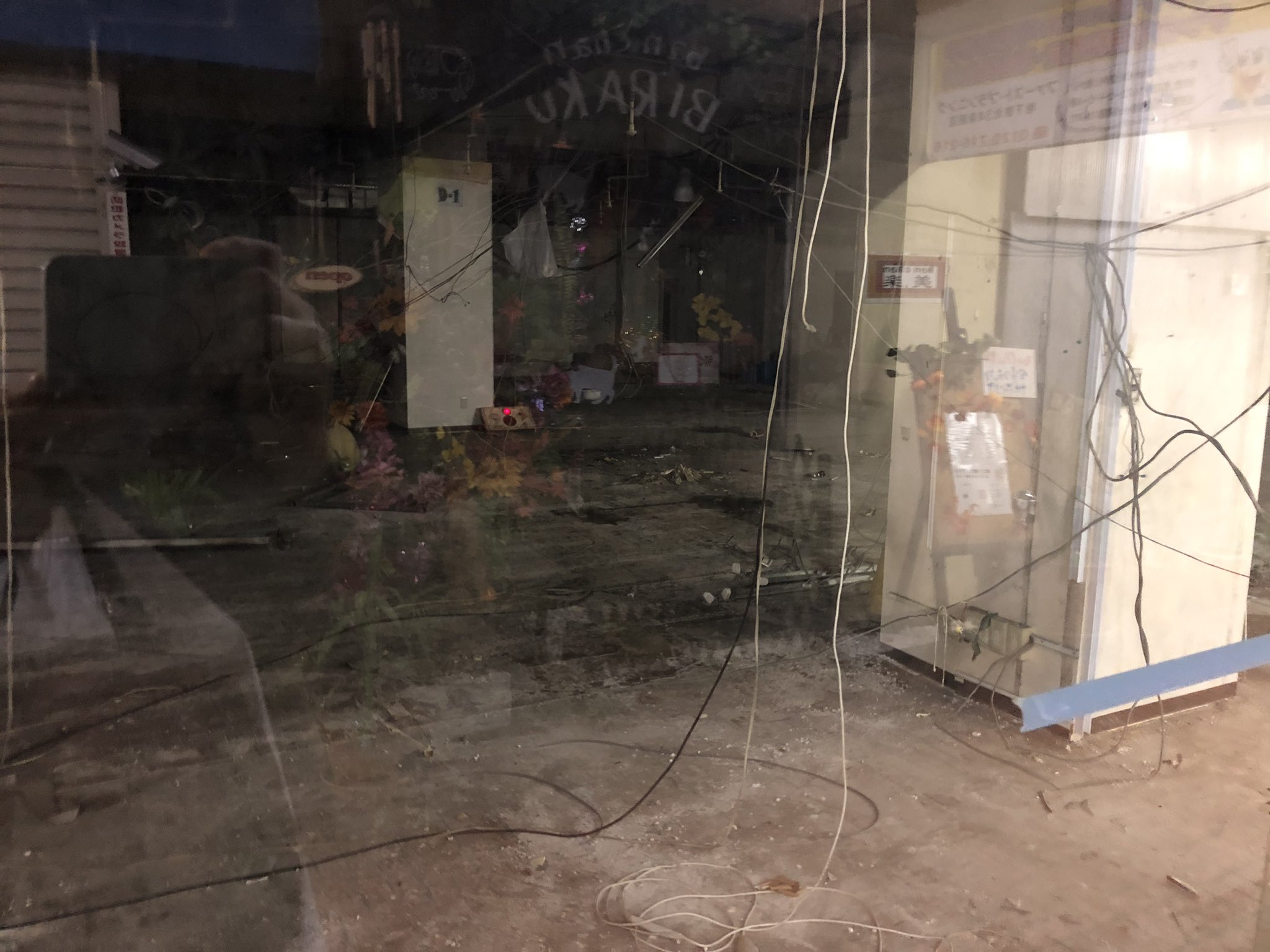 がちゃc シャニ対バンsetsuna土曜現地 札幌市営地下鉄の北34条駅の廃墟感ヤバい T Co 5ntansqa8a Twitter