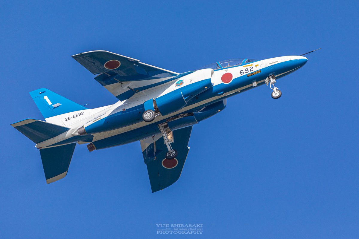 Yuji Shibasaki Photo ブルーインパルスは青空が一番似合うと思うんですよ こちらは前日11月2日の予行のです 入間基地 入間基地航空祭 入間基地航空祭19予行 ブルーインパルス