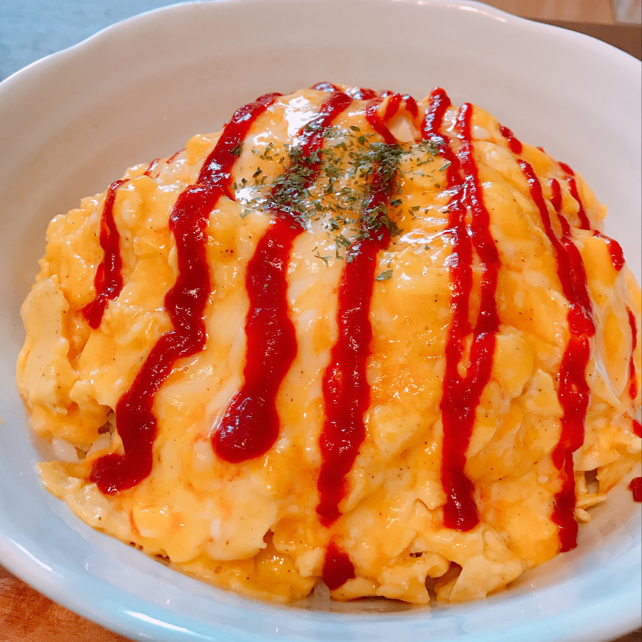 あり ありごはん オムライス適当に作ったけど普通においしそうにできた