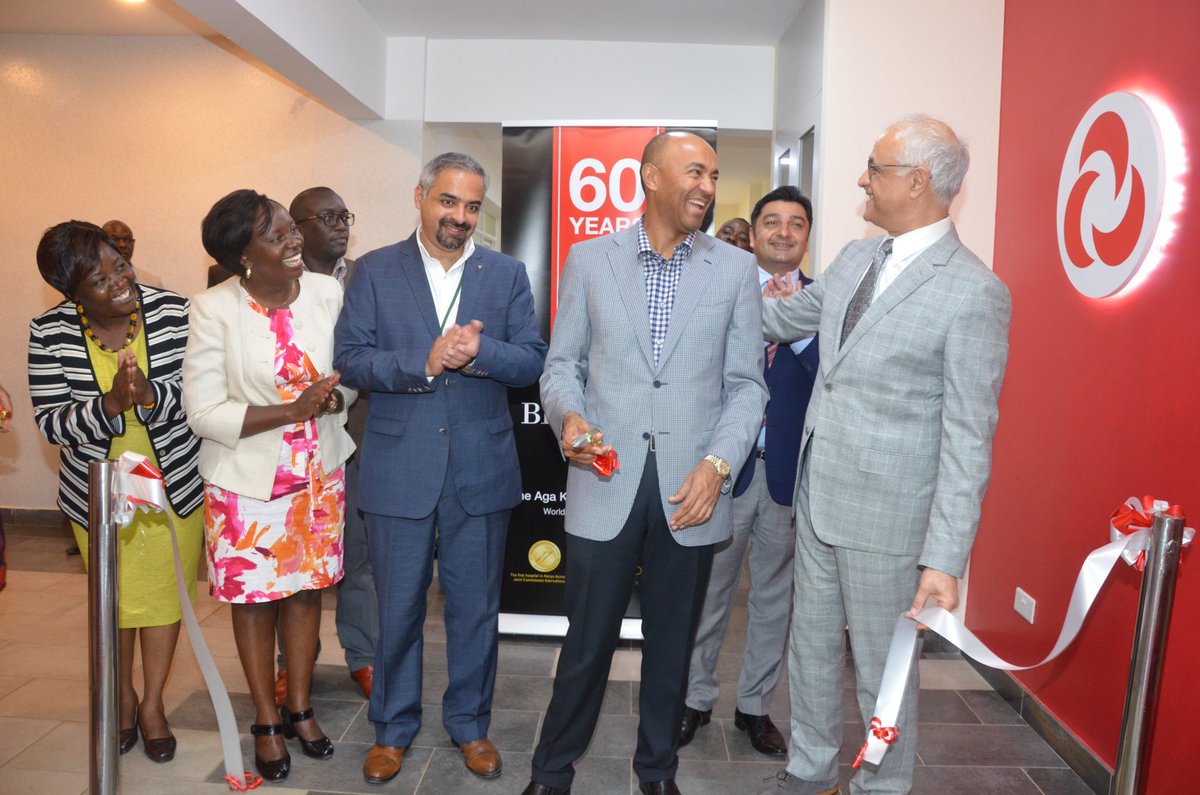 Evanz_Kipkoech's tweet image. Hon. @Peter_Kenneth  launches Aga Khan University Hospital&apos;s new Thika Medical and Diagnostic Center on 1st Nov 2019.
#Tunawesmake