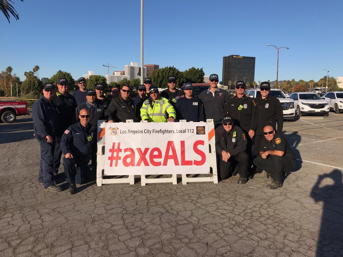 UFLACFoundation's tweet image. LAFD #GettyFire #LogsTeam supporting our brother @stevens_nation 
#axeALS