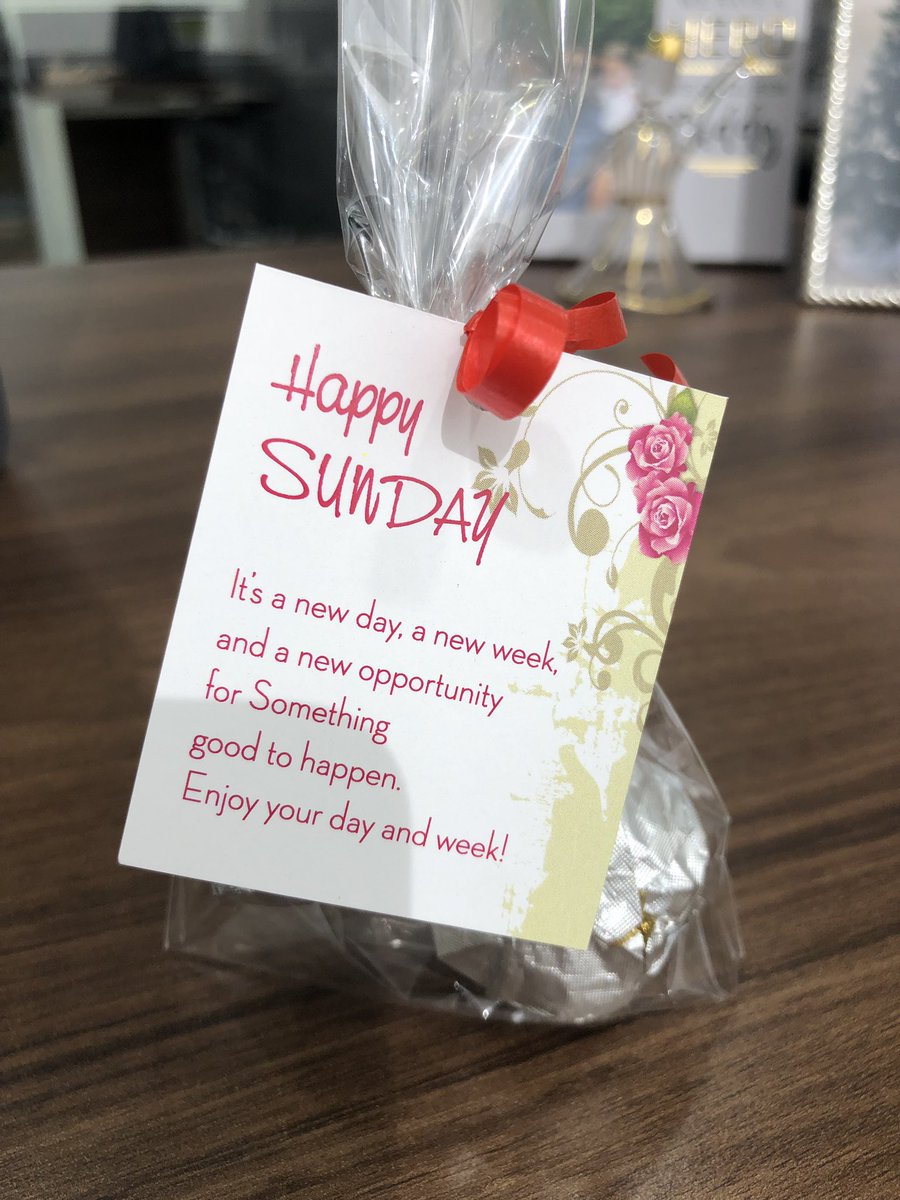 Ahmedgeldien's tweet photo. Vegan energy balls on a Sunday morning! Gotta love working for @ConnectAds it’s these little details and gestures on top of the big achievements that makes our family a very special one! https://t.co/06RBlzhU4f